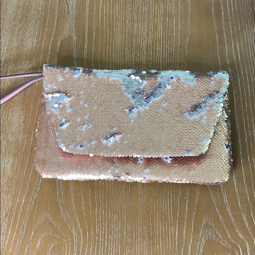 Sequin wristlet / clutch